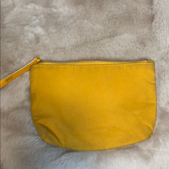 Ipsy Makeup Bag - Picture 3 of 4